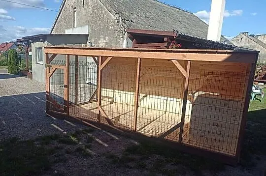 Kojce dla psa, Warmińsko-mazurskie, Sędzice