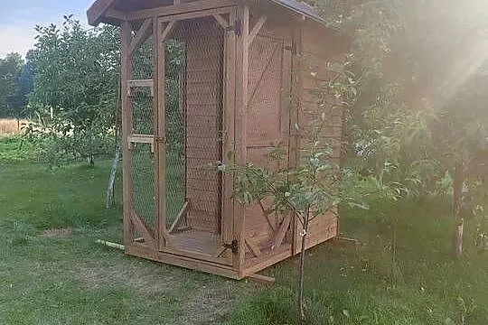 Gołębnik, woliera, kurnik dla kur, Wielkopolskie, Grabów nad Prosną