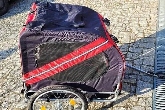 Przyczepka rowerowa dla zwierząt do 40kg .
