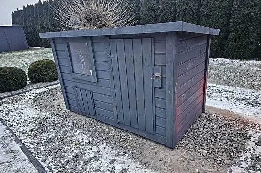 Kurnik woliera, Wielkopolskie, Konin