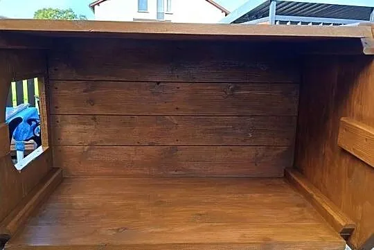 Buda dla dużego psa, Pomorskie, Somonino