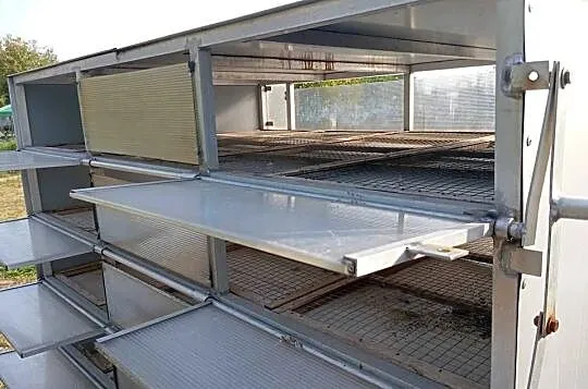 Kabina do transportu gołębi, Łódzkie, Bełchatów