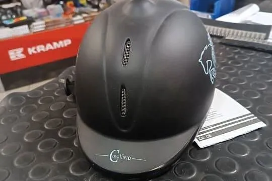 Kask jeździecki Beauty, czarny, Covalliero rozmiar 52-55 oraz 53-57, Łódzkie, Wieluń