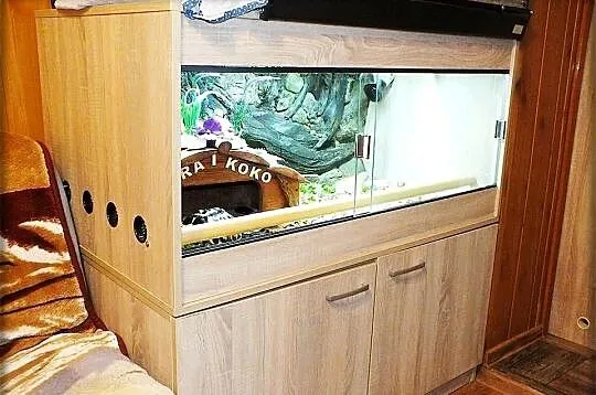 Duże Terrarium z szafką + Żółw Grecki i Stepowy z dokumentami + wyposażenie, Lubuskie, Lubsko
