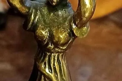 2 KILOGRAMY WAZY MOSIĄDZ FIGURA KOBIETY SWIECZNIK BAROKOWY, Wielkopolskie, Poznań