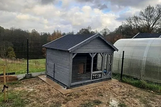 Buda dla psa Kojec, Małopolskie, Jordanów