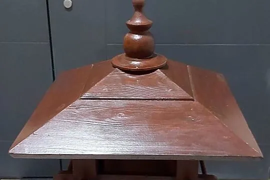 karmnik  do ogrodu
