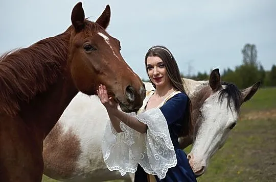 Wiosna klacz roczna, po matce śląskiej , ojciec AQH, , Jedlicze