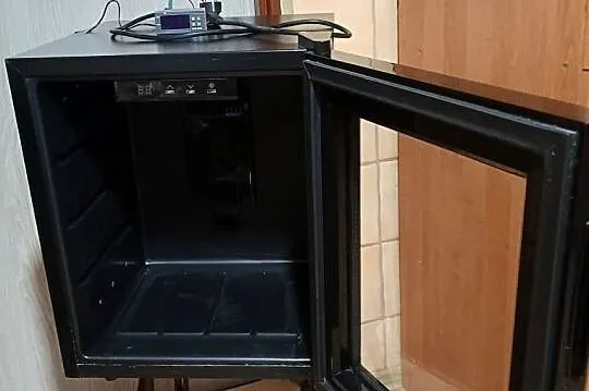 Odchowalnik , inkubator, Świętokrzyskie, Wiślica