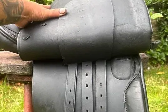 Szwajcarskie siodło ujeżdżeniowe Lemetex Futura XL 16”, Lubuskie, Zielona Góra