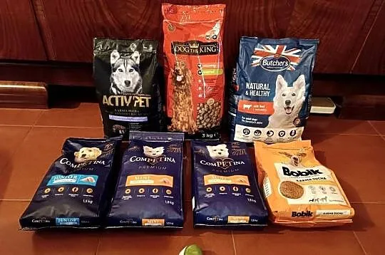 Zestaw 14kg karma sucha dla psa różnych firm+ zabawka GRATIS!