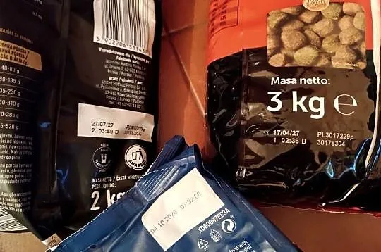 Zestaw 14kg karma sucha dla psa różnych firm+ zabawka GRATIS!, Śląskie, Szczyrk