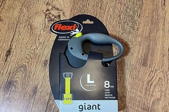Automatyczna smycz dla psa Flexi Giant Neon Tape w rozmiarze L - 50 kg
