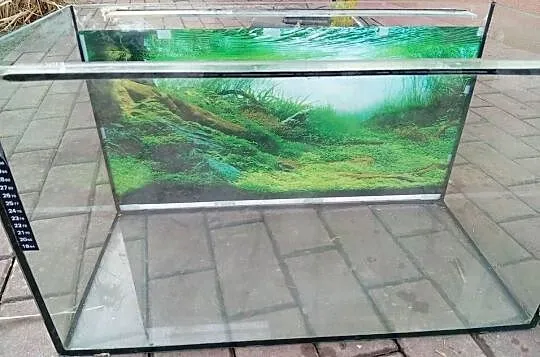Sprzedam akwarium 60l