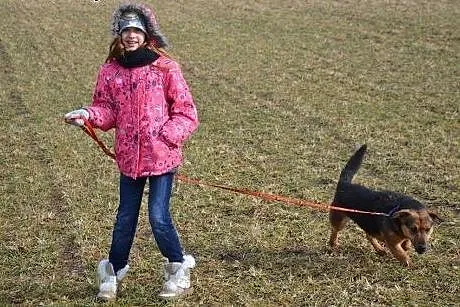 Poziomka kocha ludzi dzieci i świat daj jej wspani