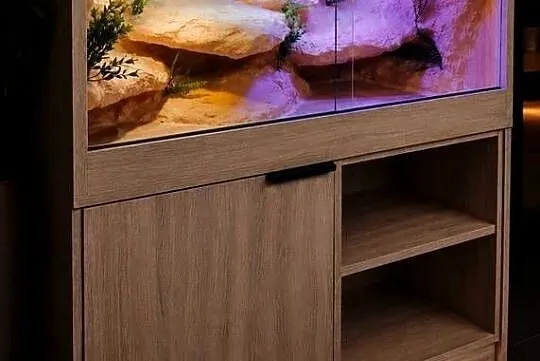 Terrarium od Egzo Systems dla żółwia greckiego gekona lamparciego