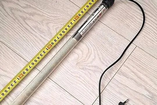 Grzałka do akwarium Sobo 300 W ok 37 cm