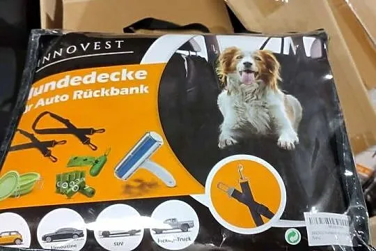 mata ochronna Innovest na tylną kanapę samochodu, zaprojektowana w celu och