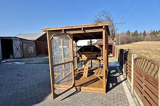 Woliera dla kotów z budą, Małopolskie, Jordanów
