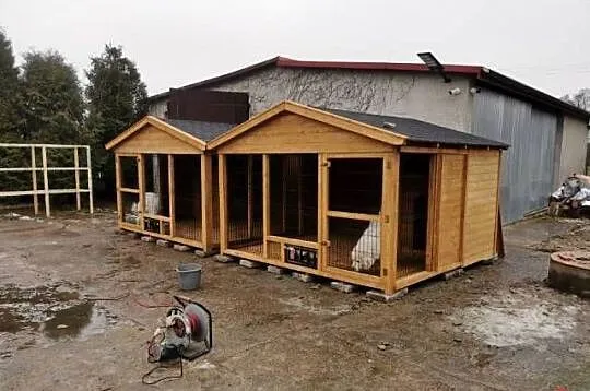 Kojec dla psa drewniany, Małopolskie, Jordanów