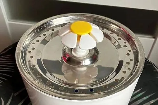 Fontanna dla kota psa poidełko 2,4l plus 8 filtrów cicha, Podkarpackie, Nisko