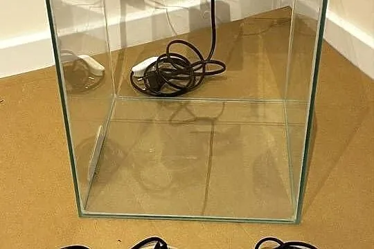Akwarium Aquael kostka 30 zestaw akcesoria