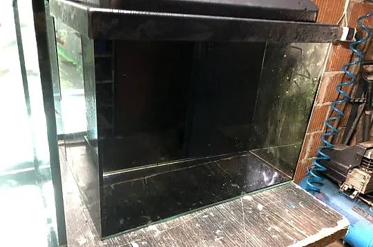 Akwarium 40 x 25 x 30 pokrywa , led, Łódzkie, Justynów