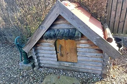 Domek dla pieska, Dolnośląskie, Miłków