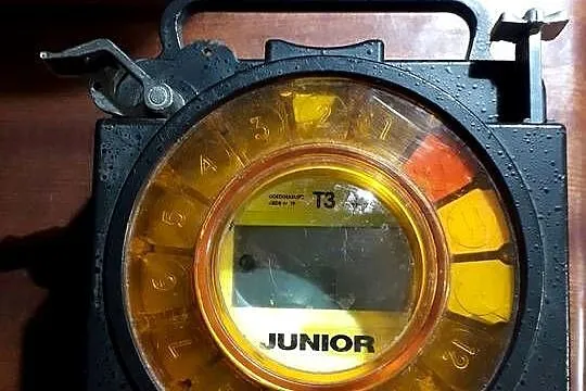 Zegar konstatujący Junior T3 do lotowania gołebi