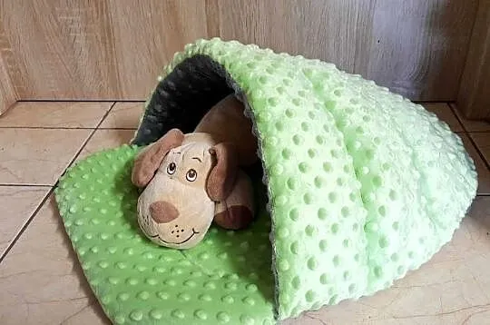 Domek-kapeć dla kota lub małego pieska, Wielkopolskie, Koło