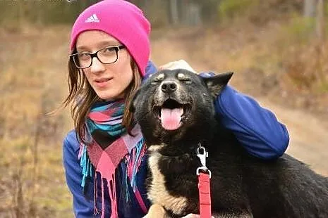 Śliczna sunia Butka czeka na wymarzony DOM,  podla