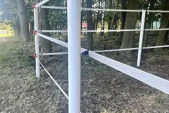Ogrodzenie koni białe pcv słupki lonżownik pastuch, Kujawsko-pomorskie, Inowrocław