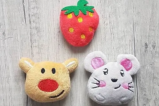 Zabawki pluszowe przytulanki dla kota miękkie MIX