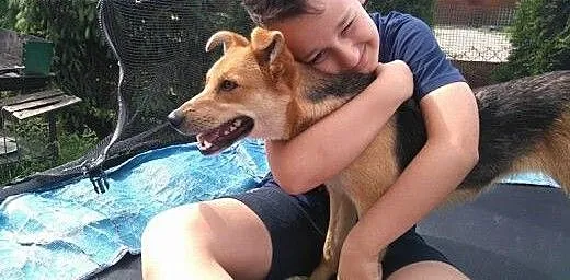 Stasia, młodziutka i niewielka, grzeczna i przyjaz
