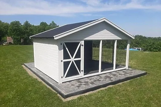 Kojec dla psa drewniany, Małopolskie, Jordanów