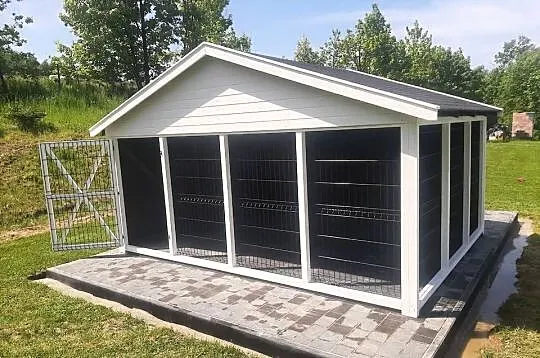 Kojec dla psa drewniany, Małopolskie, Jordanów