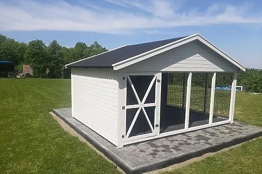 Kojec dla psa drewniany, Małopolskie, Jordanów