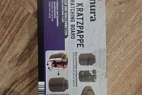 Drapak dla kota 3w1 Carinura kartonowy samochód z kocimiętką, Łódzkie, Pabianice