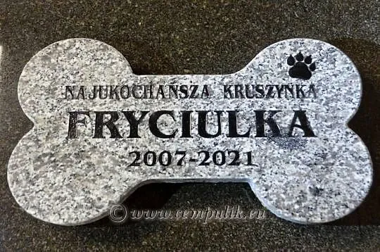 Nagrobek dla psa w kształcie kości, Śląskie, Bytom