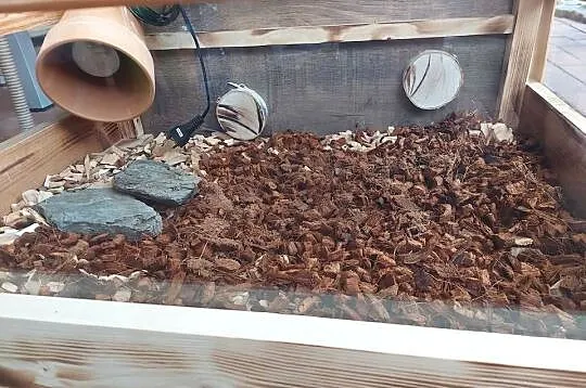 Terrarium rzemieślnicze dla żółwia lądowego, Opolskie, Opole