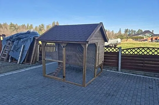 Kurnik dla kur z wolierą, Małopolskie, Jordanów