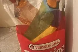 Karma dla drobnej egzotyki