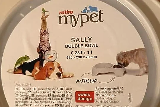 Zestaw dla psa: smaczki, podwójna miska, 2xzabawku, cążki do pazurów, Śląskie, Szczyrk