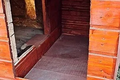 Ocieplana buda dla psa, Kujawsko-pomorskie, Chalin