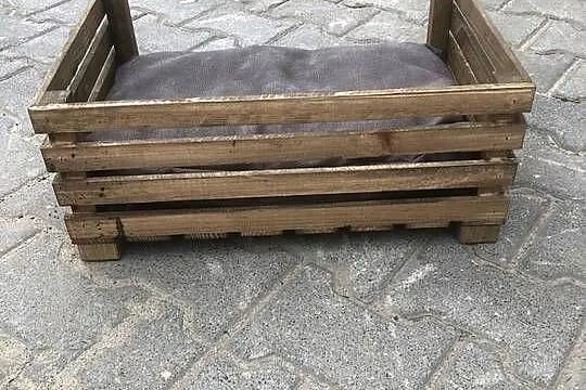 Drewniane legowisko dla psa/kota z poduszką – handmade – 50 × 34 × 21 cm, Wielkopolskie, Poznań
