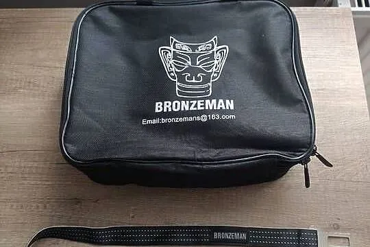 Smycz dla psa Bronzeman mocowanie do pasa bezpieczeństwa etui Rzeszów, Podkarpackie, Rzeszów