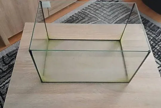 Sprzedam mało używane akwarium 25L 25x25x40 z oświetleniem, Dolnośląskie, Ziębice