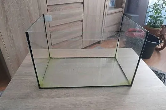 Sprzedam mało używane akwarium 25L 25x25x40 z oświetleniem, Dolnośląskie, Ziębice