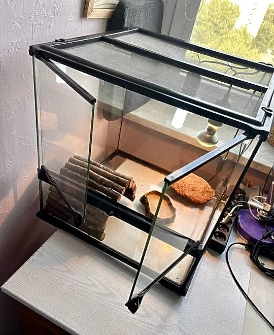 Sprzedam terrarium Eko Terra 45/45/45 z wyposażeniem., Mazowieckie, Warszawa