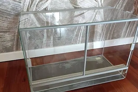 Terrarium 60/40/30 oraz lampą UV oraz lampą grzewcza, Małopolskie, Kraków